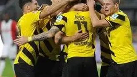 激情碰撞！法兰克福与多特蒙德对决，伤病考验下的巅峰对决即将上演！